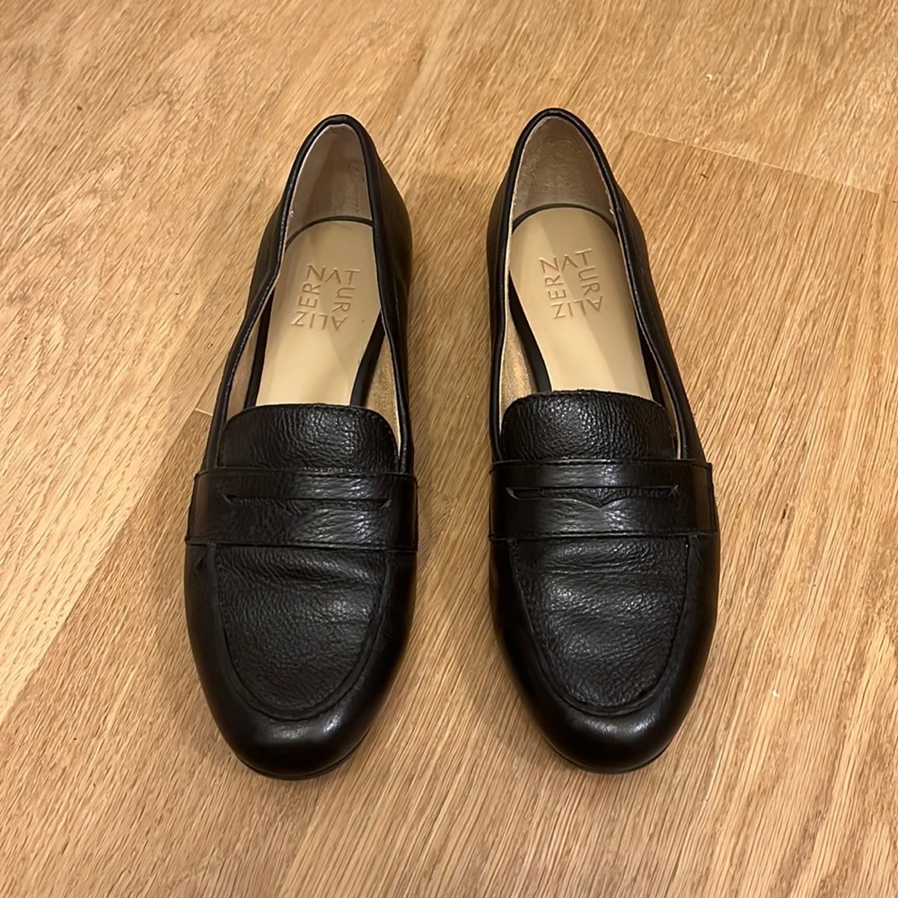 Naturalizer Leather Loafers